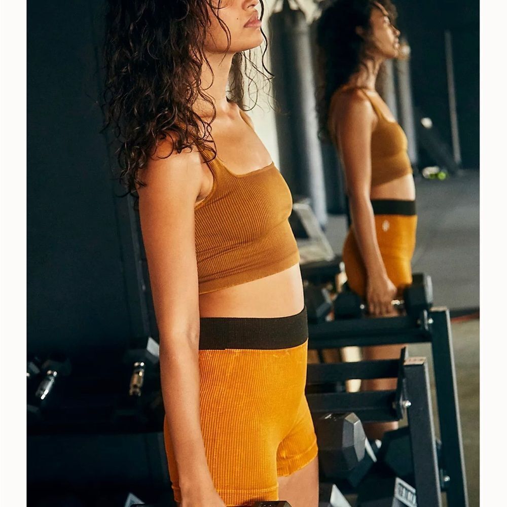 Free People Movement Happiness Runs Square Neck Crop Tank - Picture 3 of 10